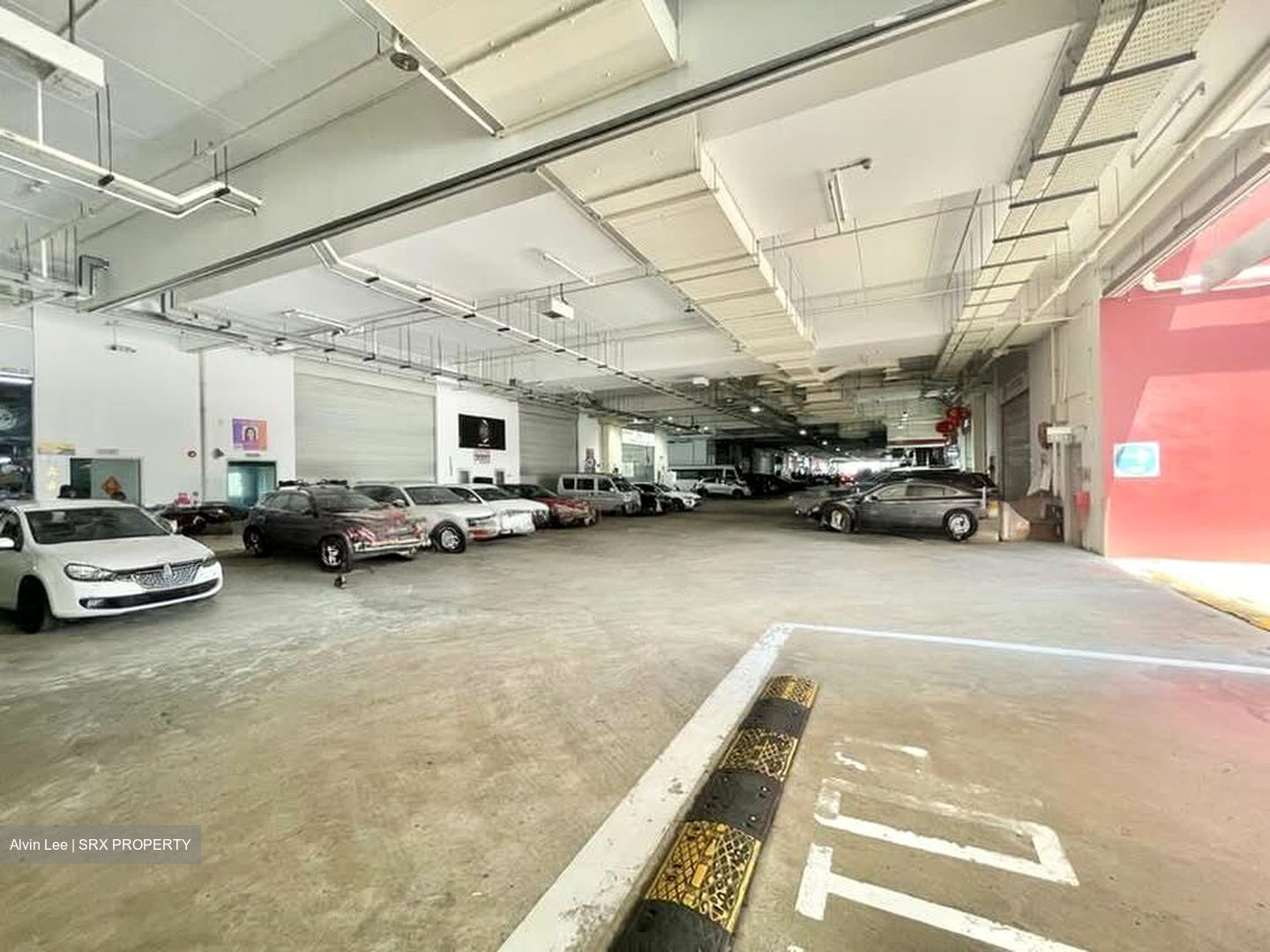 Premier @ Kaki Bukit (D14), Factory #599053561